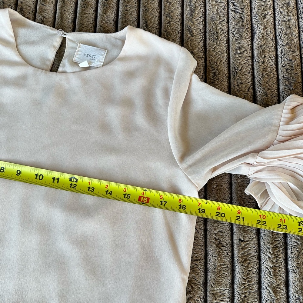 ๐5 for $45๐ reset top blouse shirt size M - Picture 7 of 9
